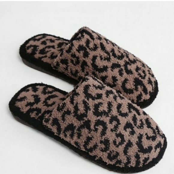 Slippers - Picture 1 of 1